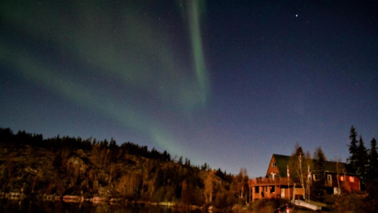 Yellow Dog Lodge, Inc. Yellowknife Eksteriør billede